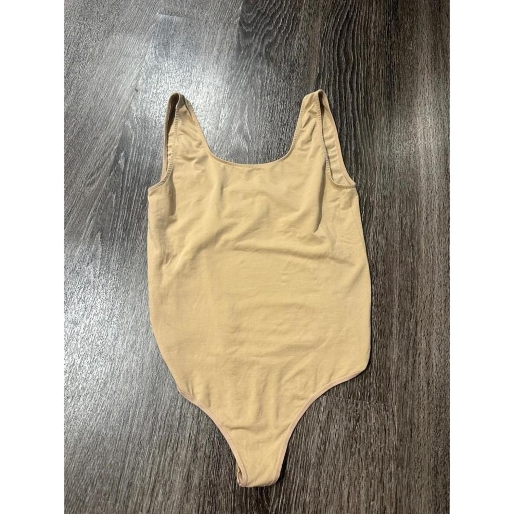 SKIMS Tan Sculpting Bodysuit Shapewear Sleeveless Top M Medium